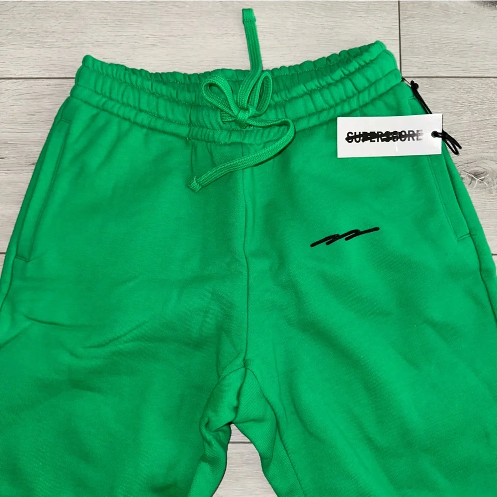 NWT SUPERSCORE Super Green Sweatpants Unisex Medium M